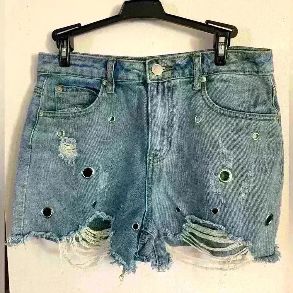 Rue 21 Women’s Size12 Denim Blue Jean High Shortie Short